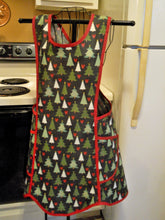 Load image into Gallery viewer, Grandma Style No Tie Crossover Rustic Apron with Pine Trees and Hearts in XL