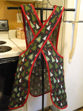 Load image into Gallery viewer, Grandma Style No Tie Crossover Rustic Apron with Pine Trees and Hearts in XL