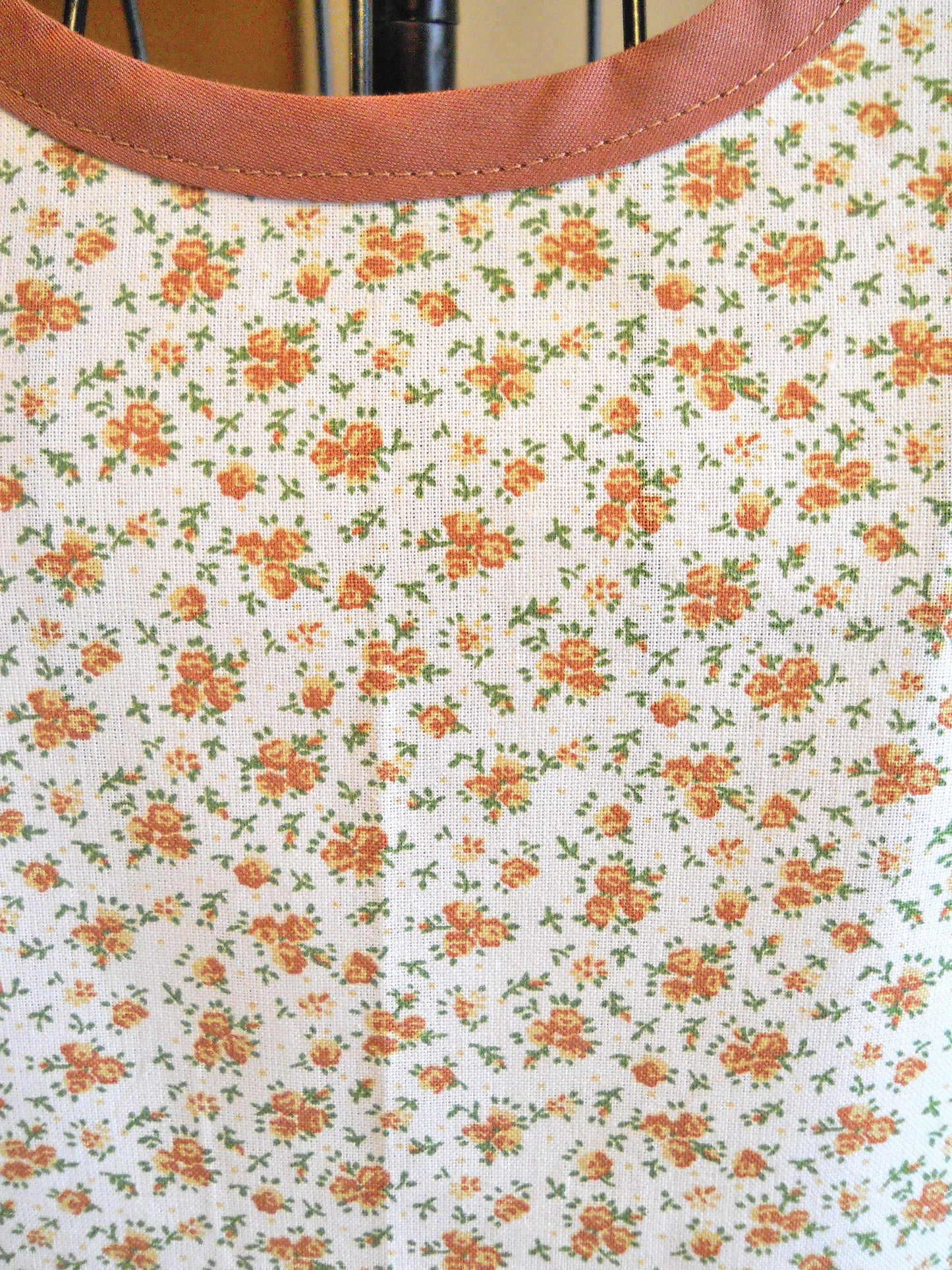 Grandma Style Old Fashioned Full Apron in a Warm Brown Floral in XL