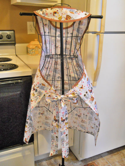 Grandma Old Fashioned Style Apron with Chickens and Roosters size Large