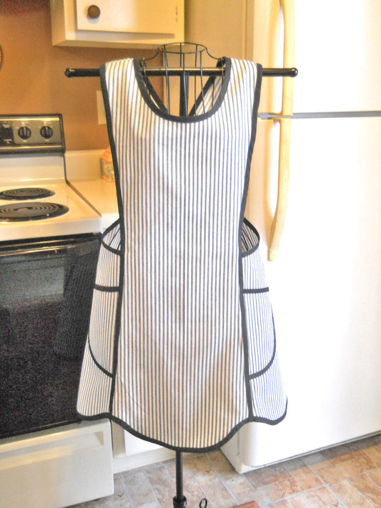 Grandma Crossover No Tie Apron in Black and White Mattress Ticking size Large