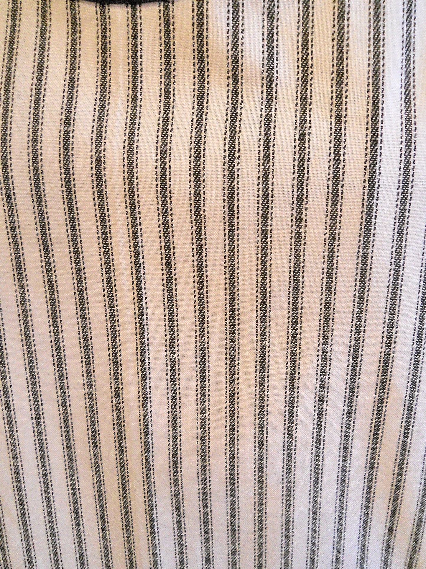 Old Fashioned Crossover No Tie Apron in Black and Ecru Ticking in Medium